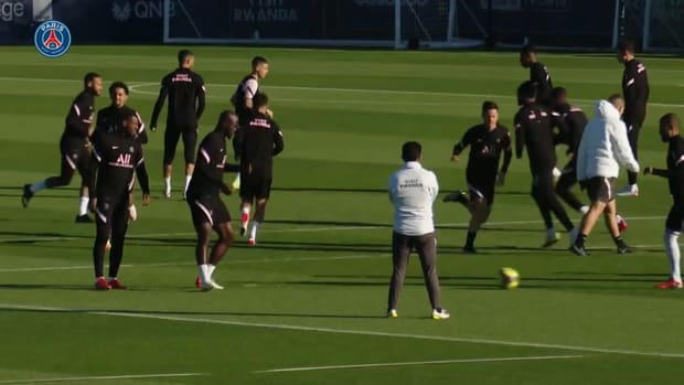 Paris Saint-Germain's training session before Lille